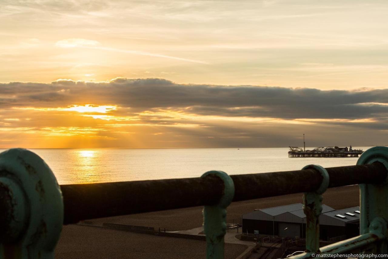 Seafront Apartment With Garden Hove Esterno foto